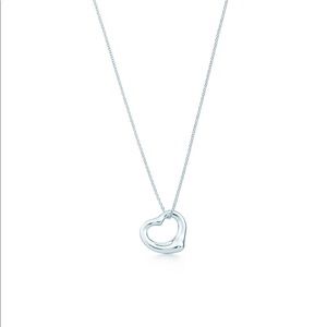 Tiffany & Co. open Heart 16 mm pendant